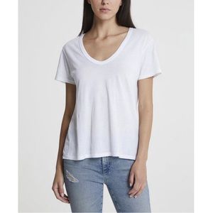 AG / Scoop Neck Tee